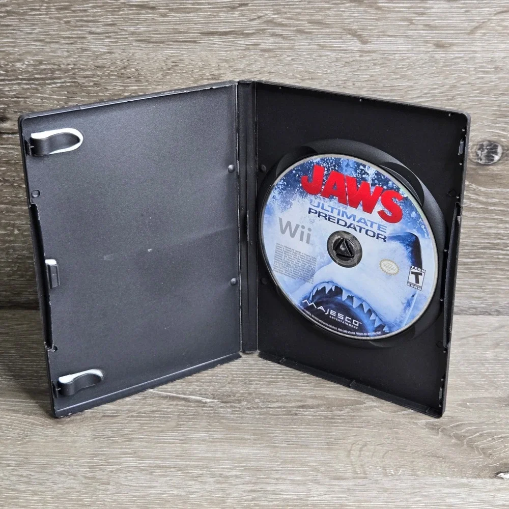 Jaws: Ultimate Predator (Nintendo Wii, 2011) Game Disc Only